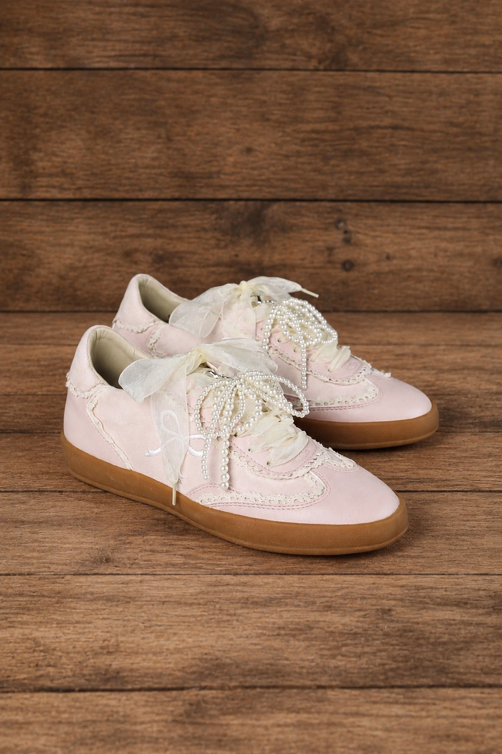 Women's Pink Bow Lace Shoes with gum bottom